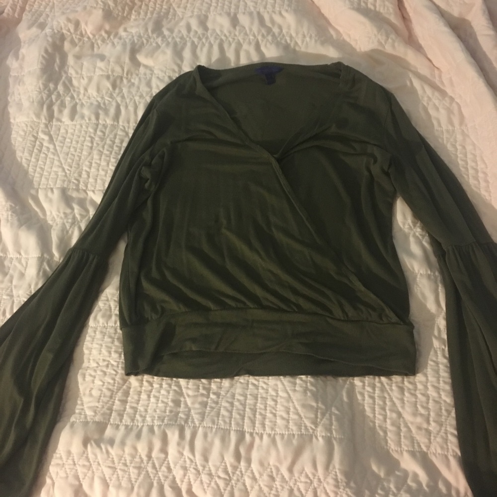 Aeropostale top